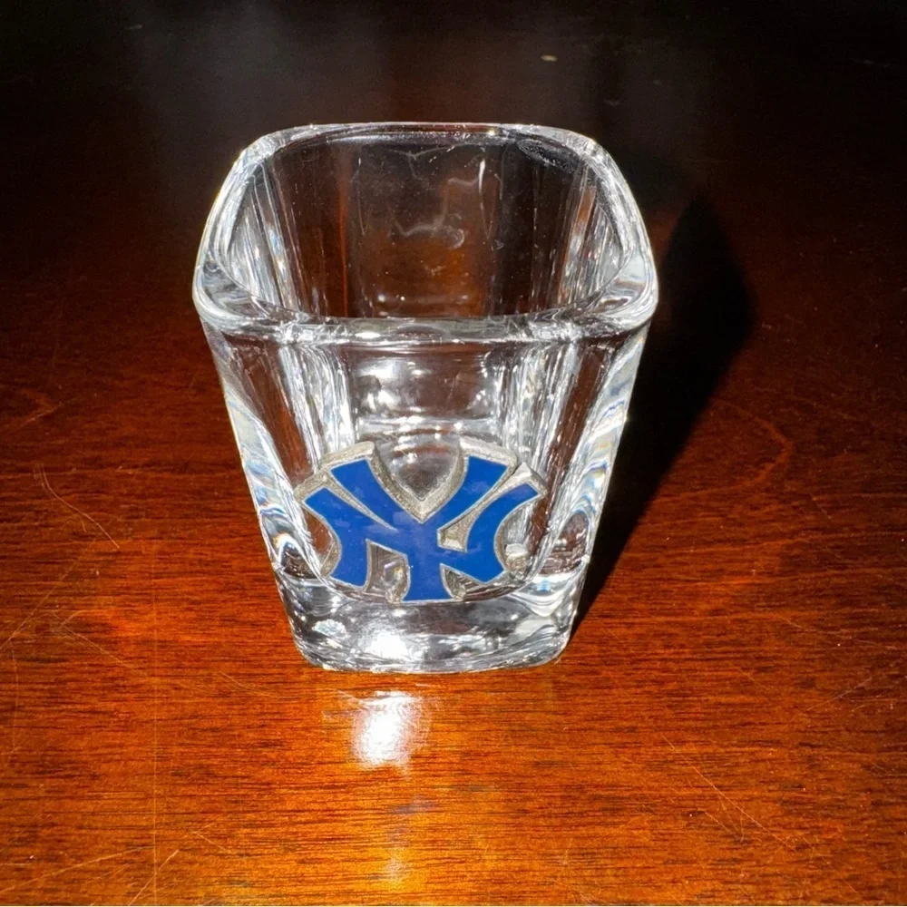Unique Rare Hard To Find NY Yankees Shot Glass Blue Metal Logo 2.5” Tall Yanks